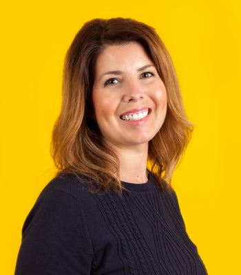 Portrait of Jodi Brinkoetter, Broker/Agent.